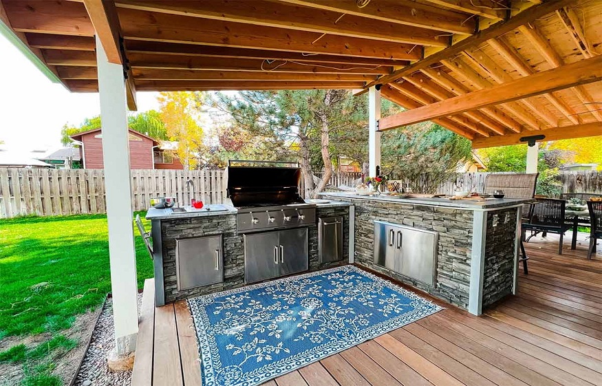 Outdoor Kitchen Maintenance
